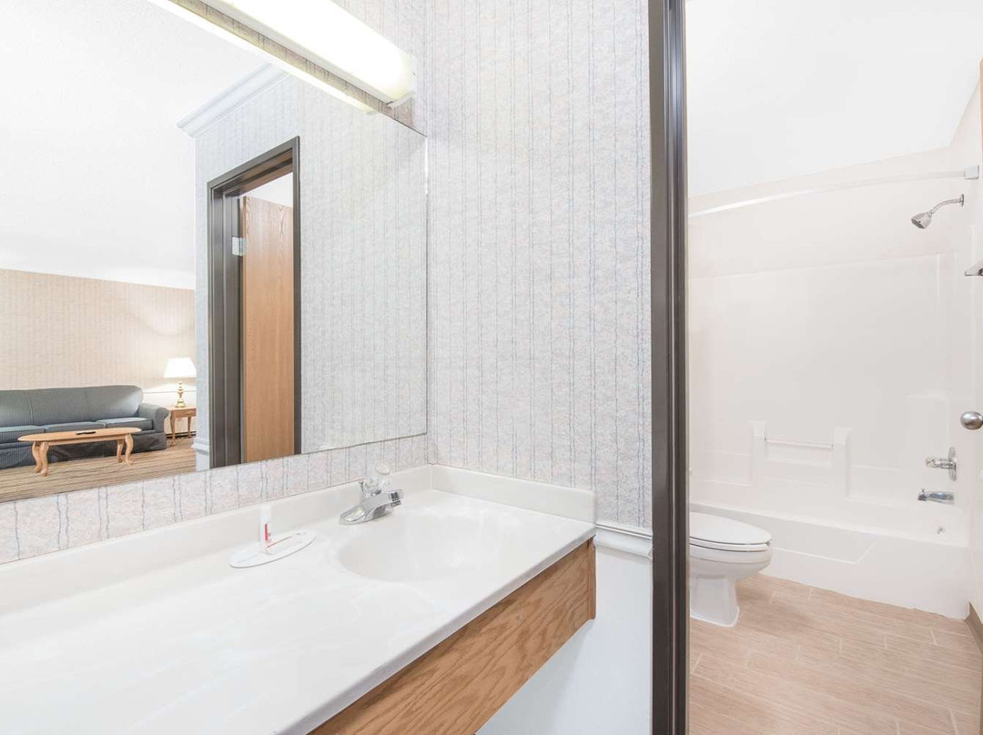 Wrangler Hotel主图