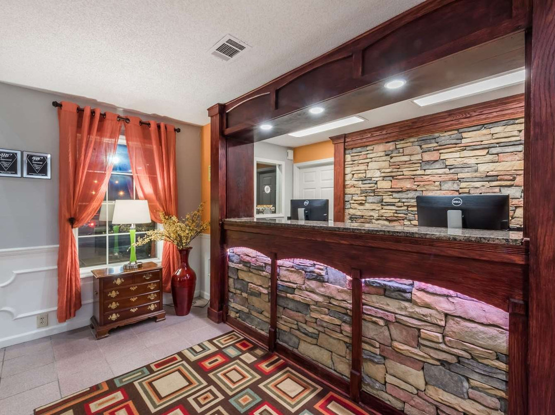 Super 8 by Wyndham Alexander City主图