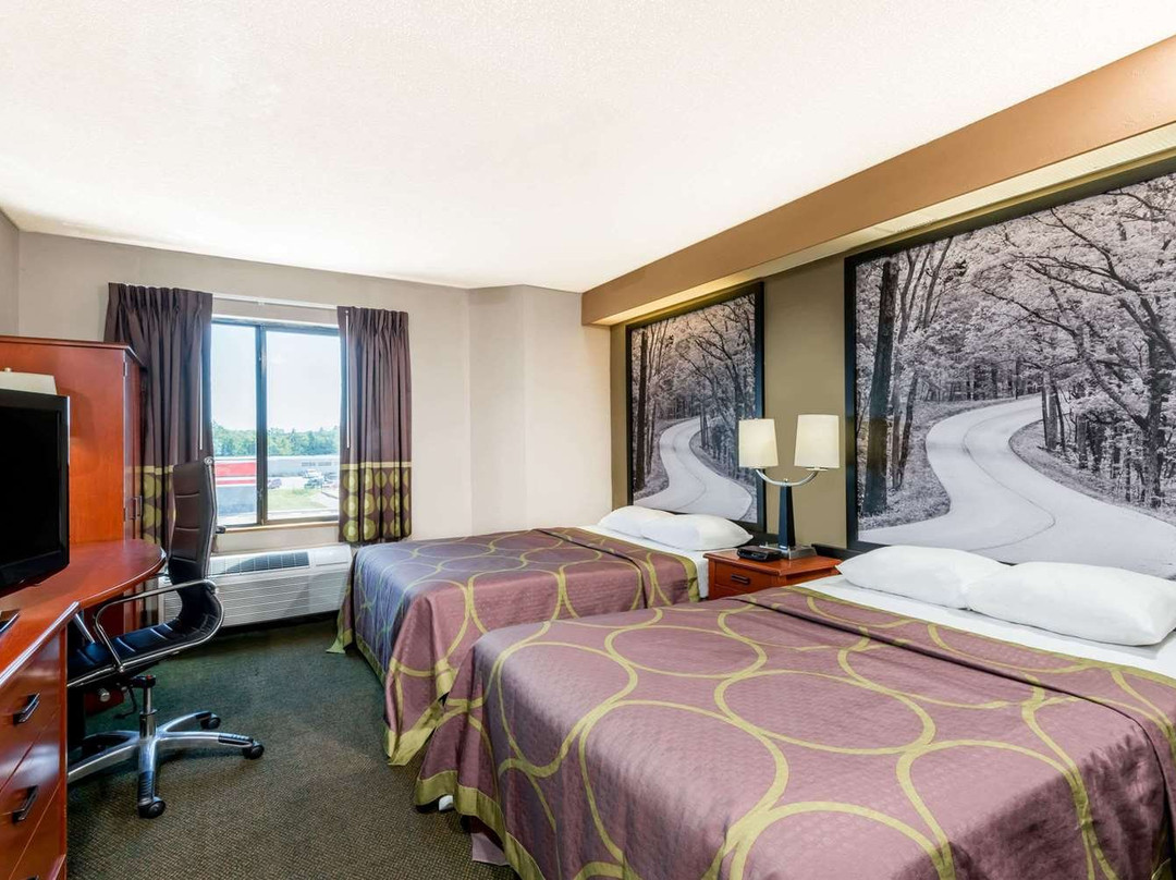 Super 8 by Wyndham Jasper主图