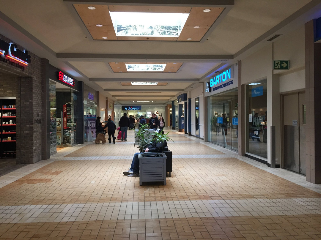 Pine Centre Mall景点图片