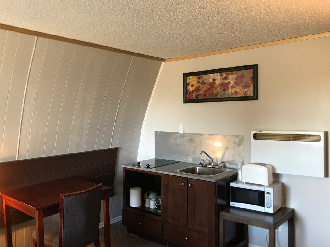 The Little Chalet Motel主图