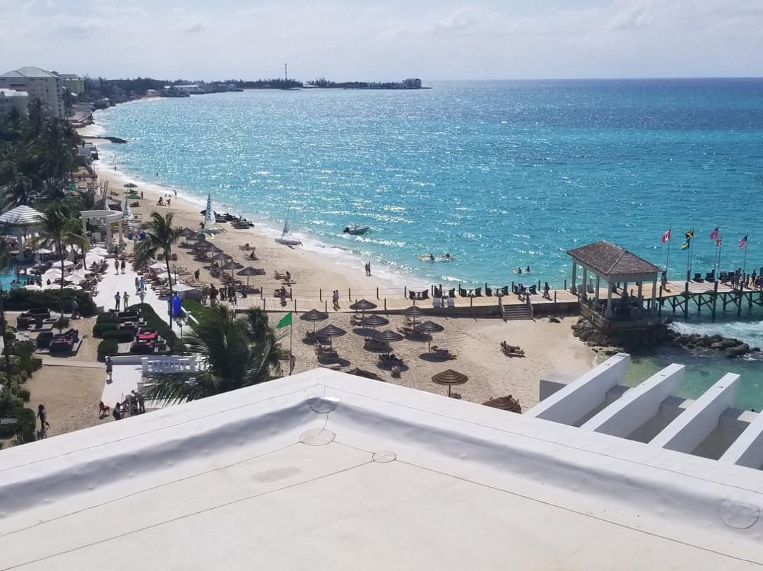 Sandals Royal Bahamian主图