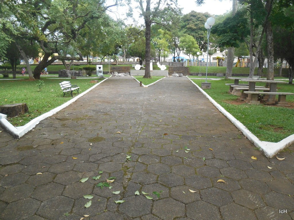 Praça da Matriz de Nova Bréscia