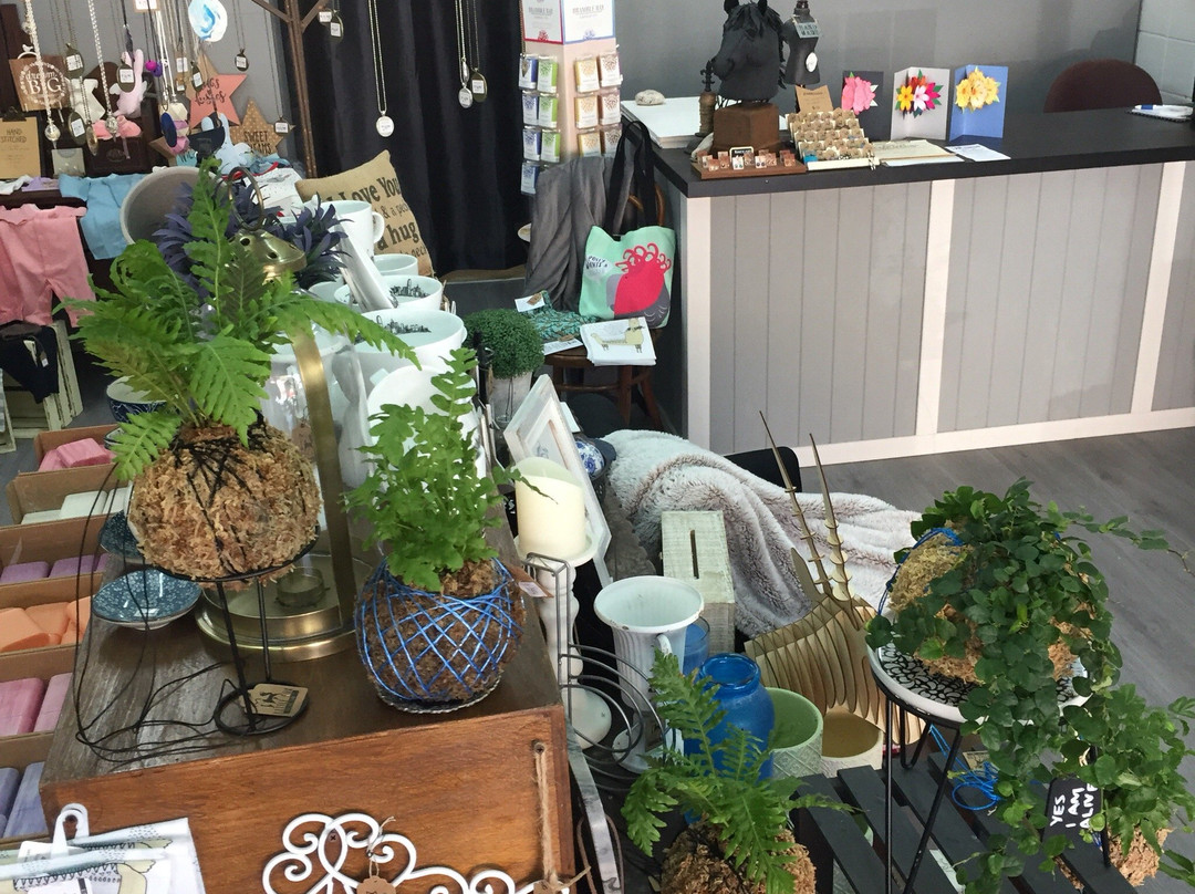 Rosedale旅游景点-Little Fox Collectables