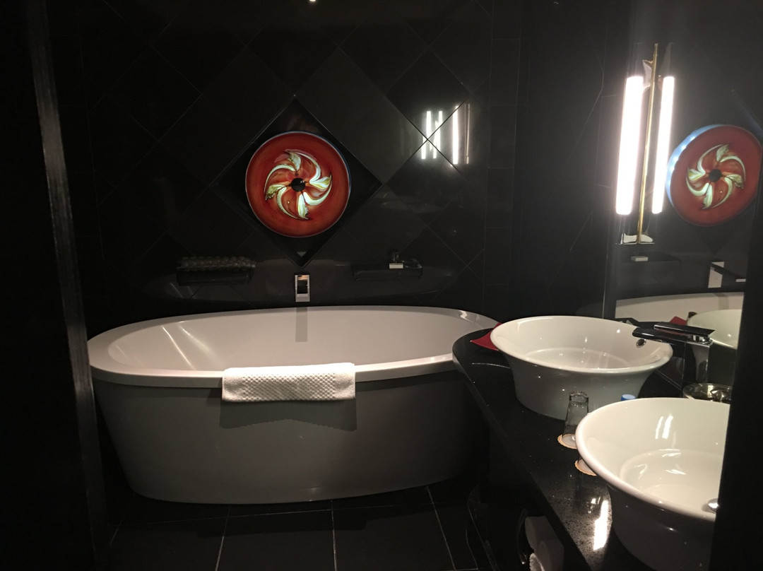 Silverstar Hotel主图