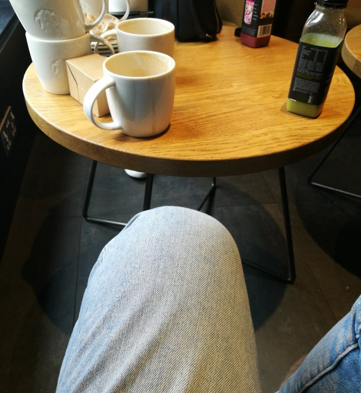 Surfleet餐馆和美食-Starbucks