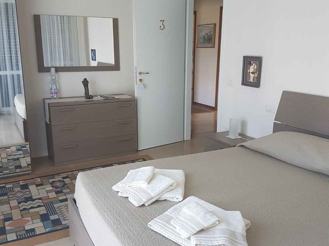 Ai Due Vecchi Ulivi主图
