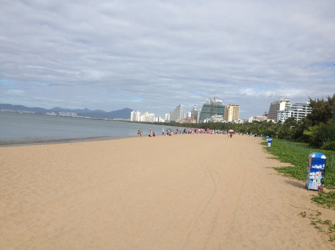 华宝石大酒店主图