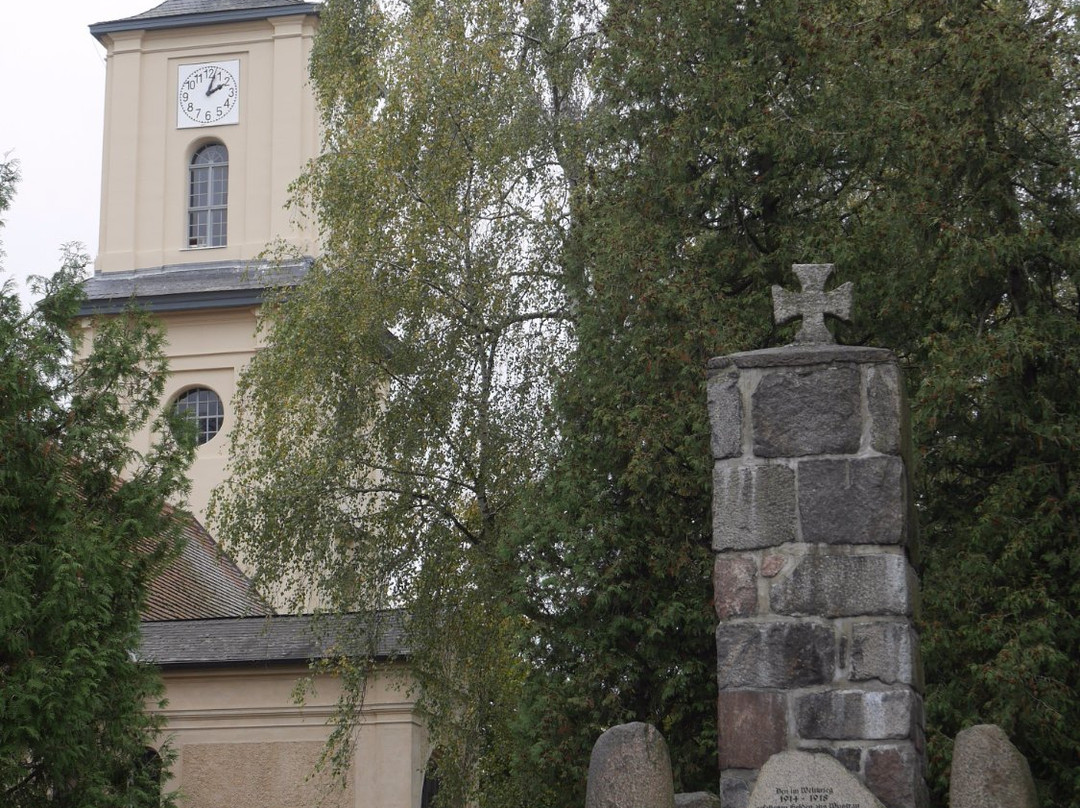 Dorfkirche Zu Wustrau景点图片
