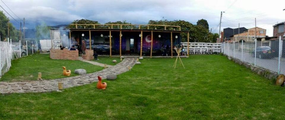 Bajo la Luz de la Luna