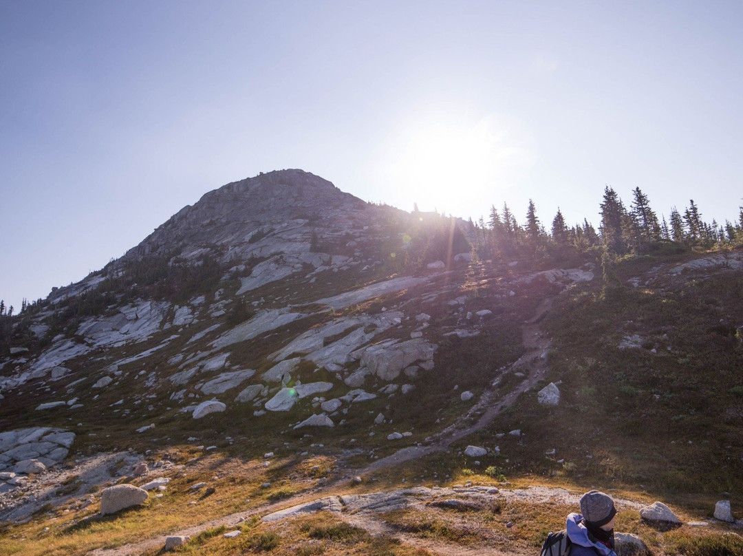 Mt. Waddington's Outdoors-奇利瓦克必去景点