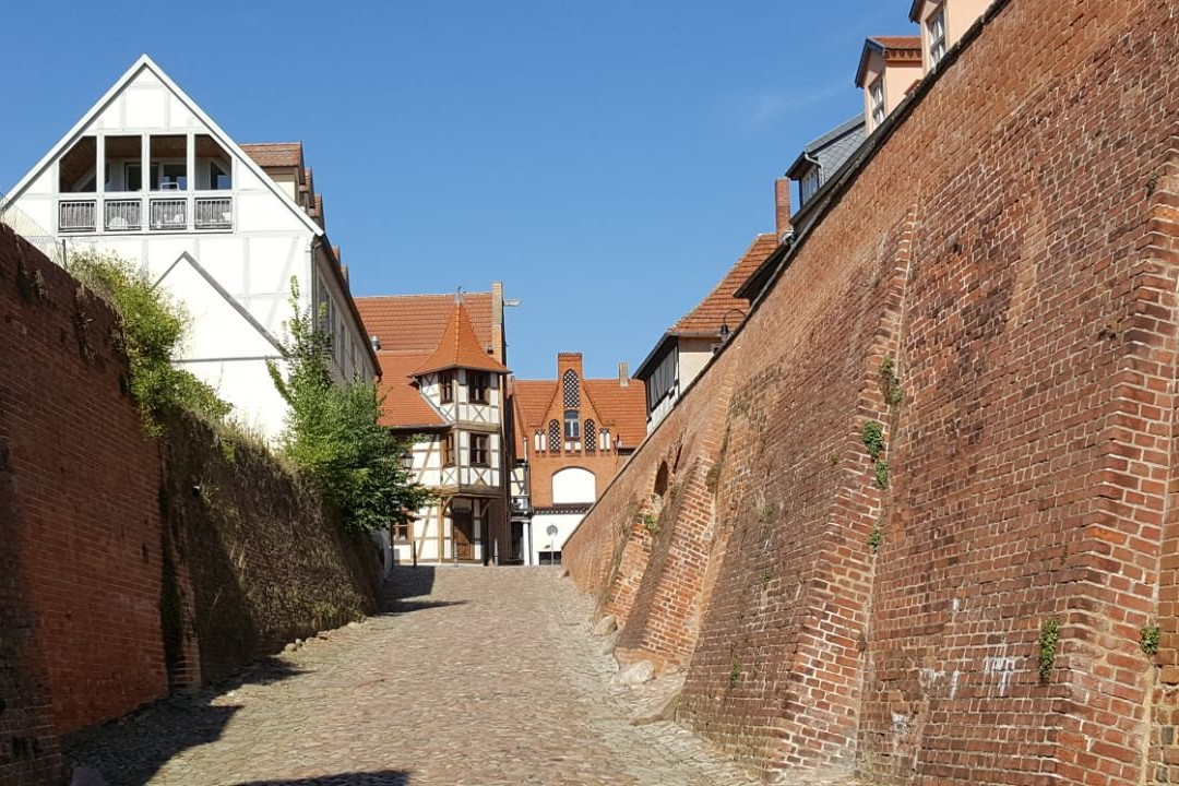 Rossfurt mit Elbtor-Tangermuende必去景点