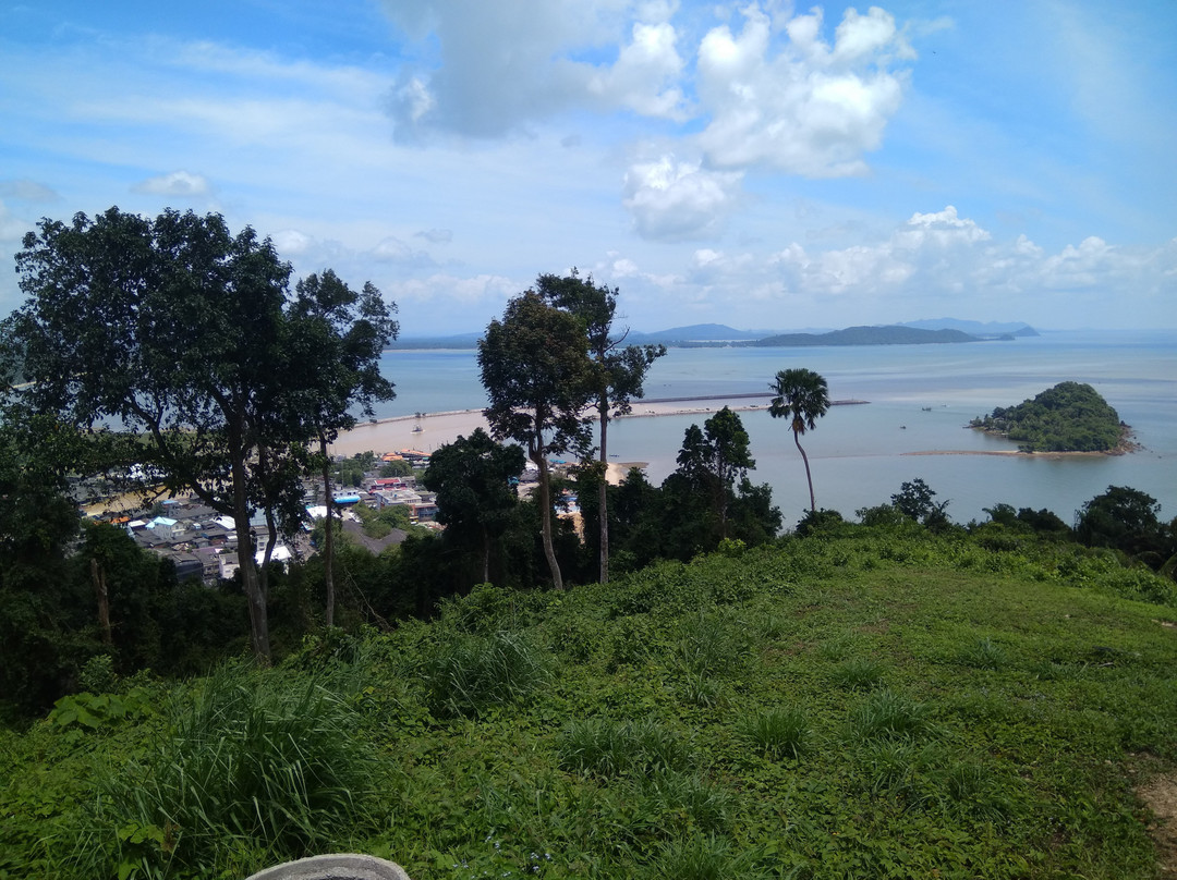 Wat Chao Fa Sala Loi景点图片