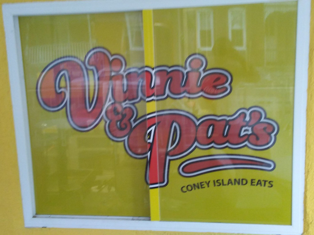Vinnie & Pat's