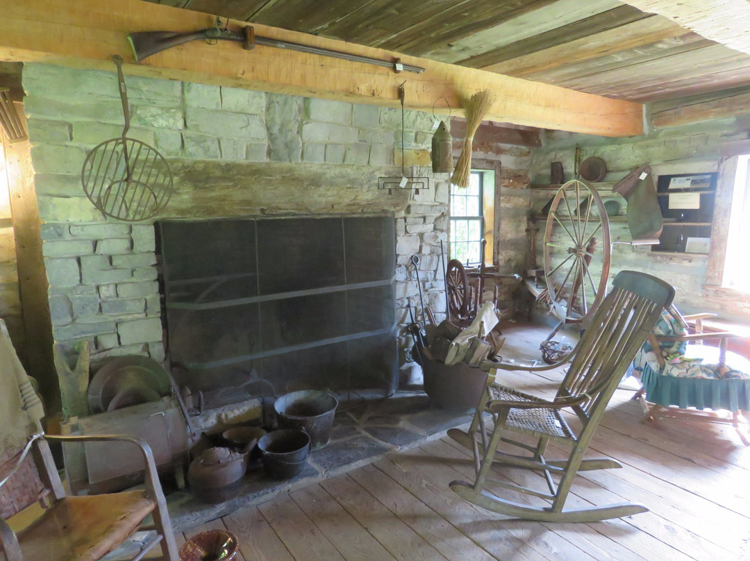 Hyde Log Cabin-Grand Isle必去景点