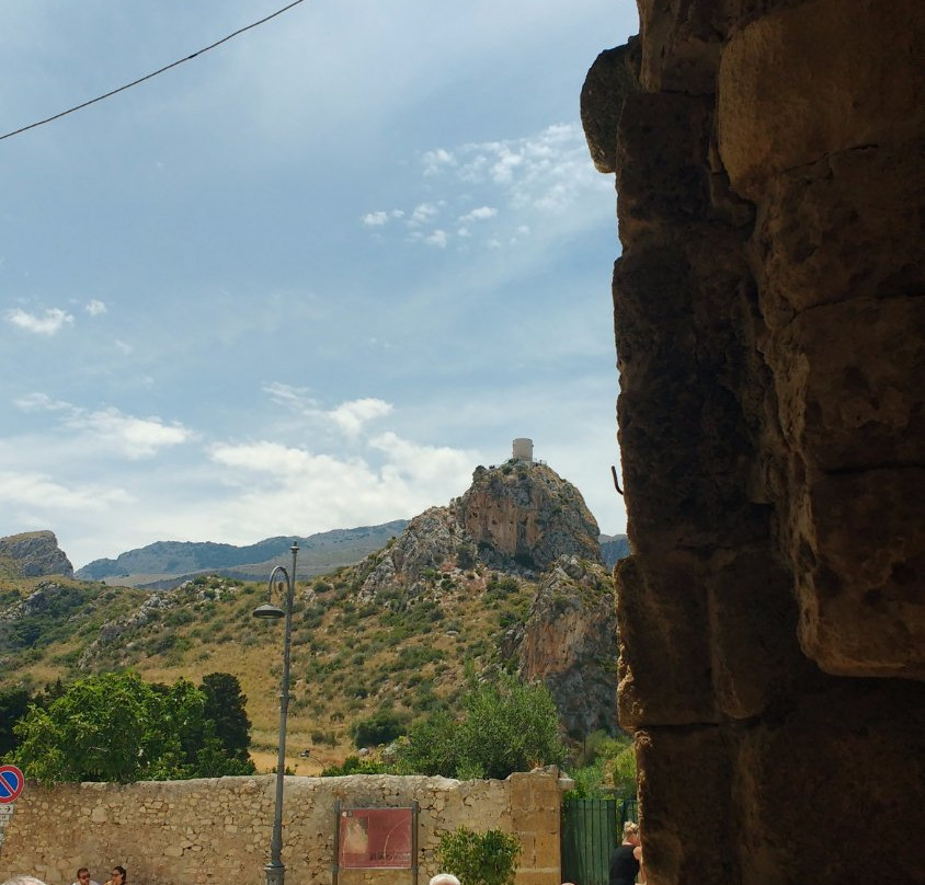 Torre Bennistra-Scopello必去景点