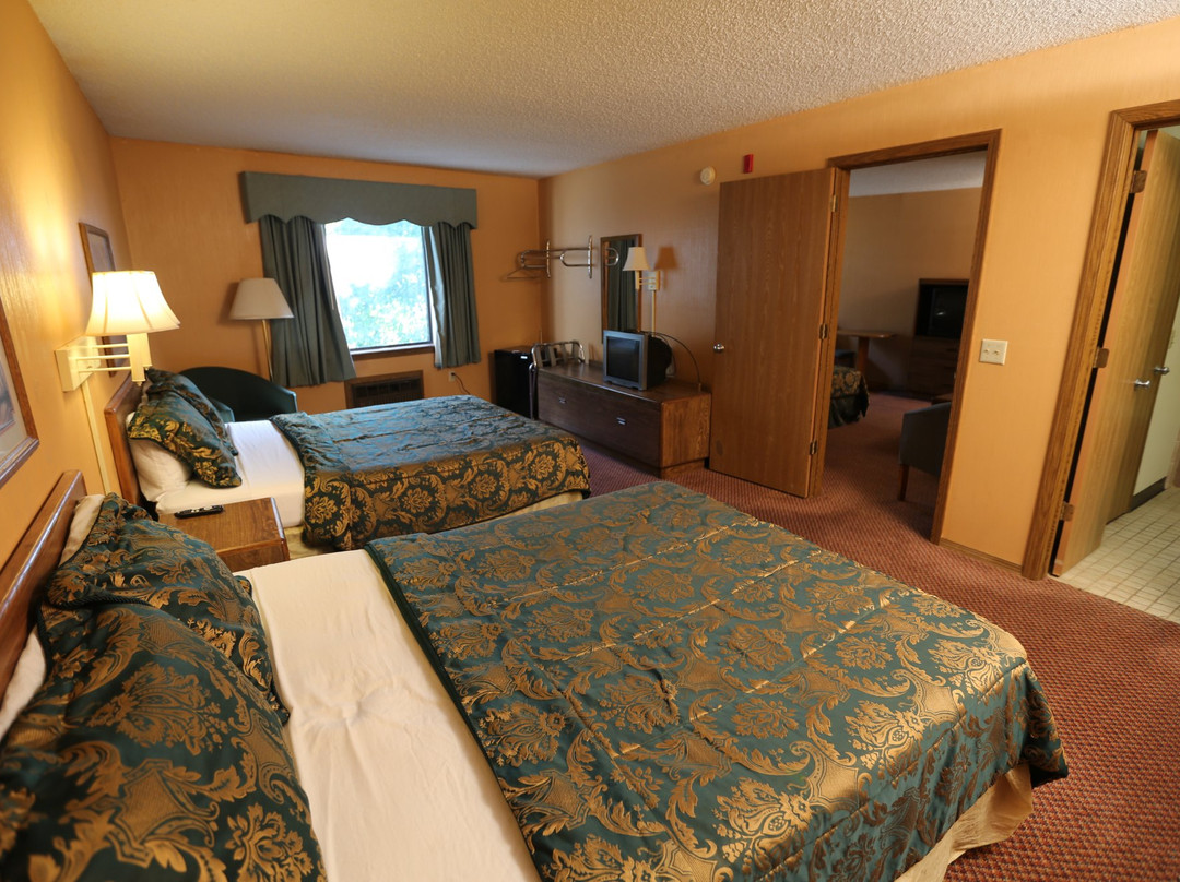 Berryville酒店住宿-Ozark Swiss Inn