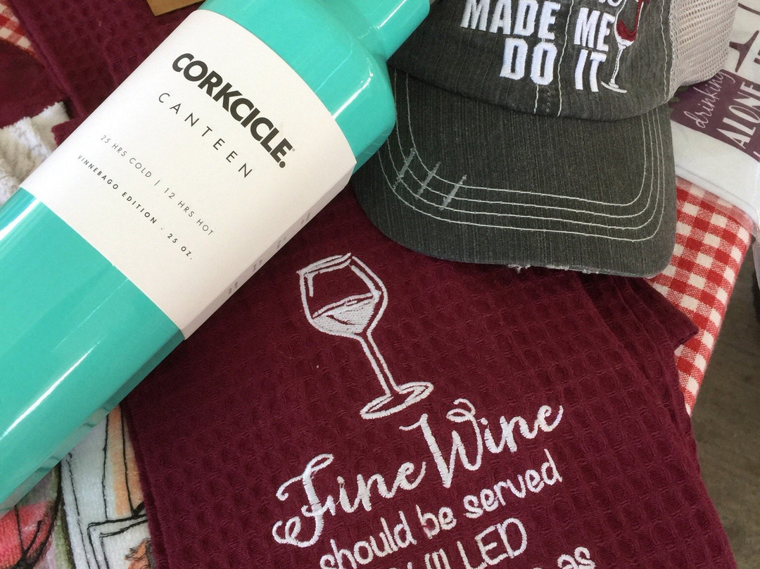 Felcman's Ladies Shop & Gifts-恩尼斯必去景点