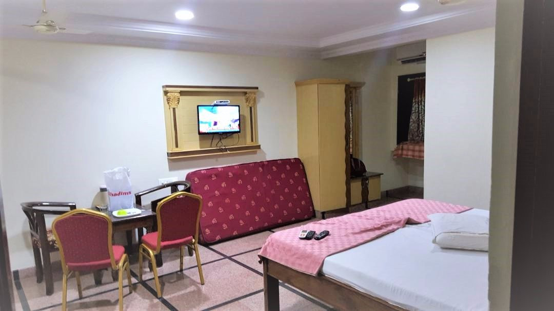 Adithya Central主图