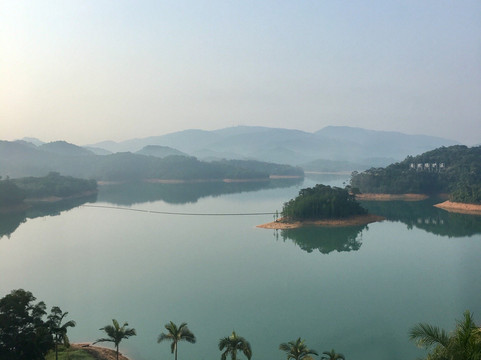 怡景假日酒店主图