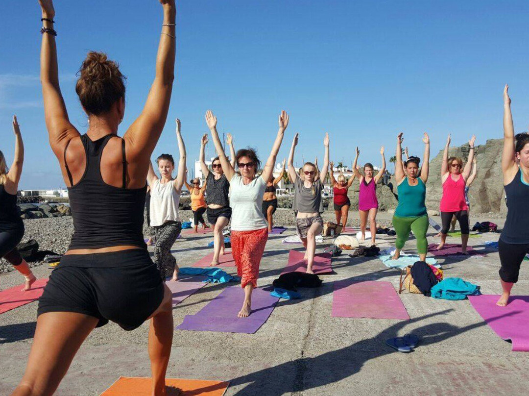 Yoga in Puerto Mogan / Arguineguin-莫干港必去景点