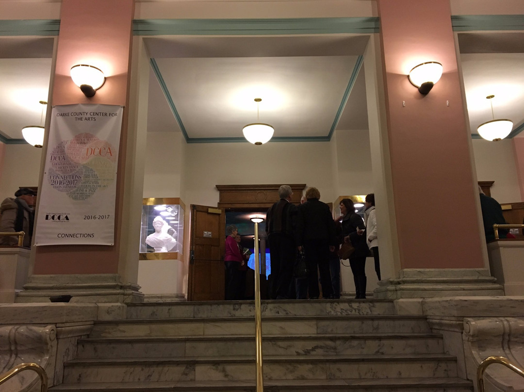 St. Clair Memorial Hall-Greenville必去景点