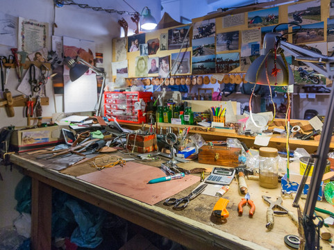 Bottega Artigiana Polifemo Cuoio