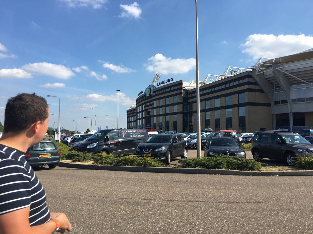 Parkstad Limburg Stadion-科尔克拉德必去景点