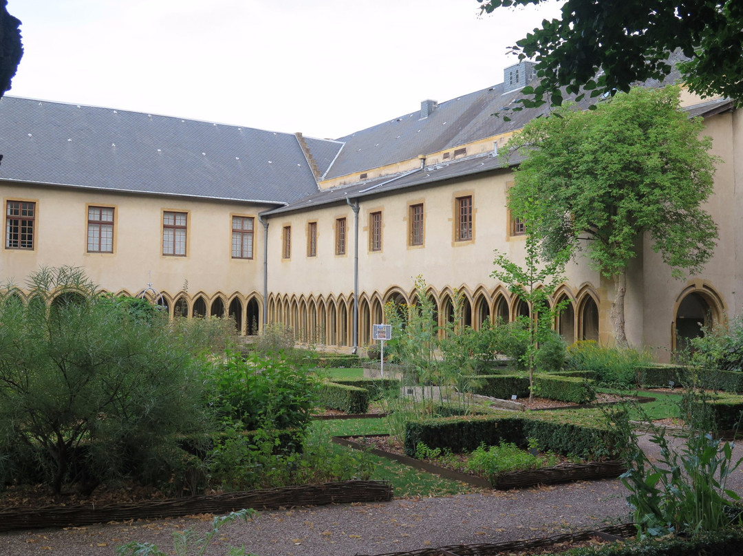 Cloître des Récollets-梅斯必去景点