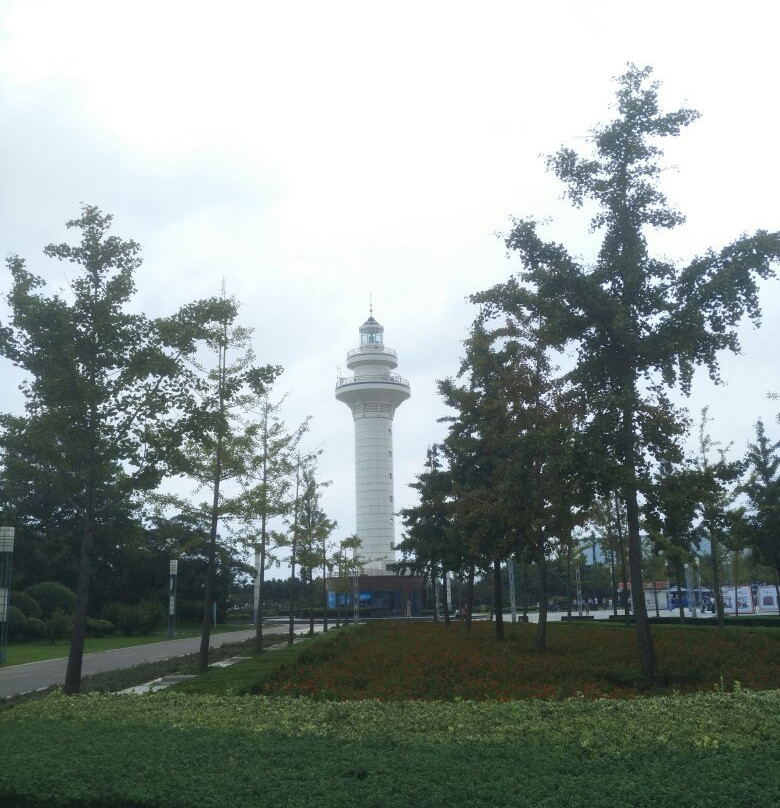 日照灯塔风景区-日照市必去景点