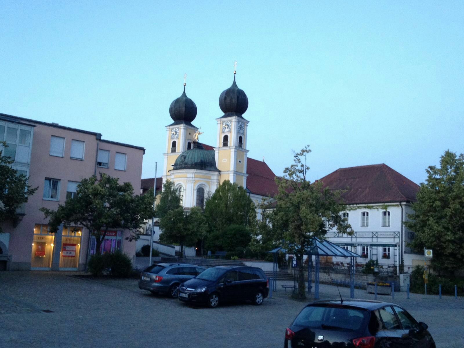 Gasthof zum Kloster Metten-官方