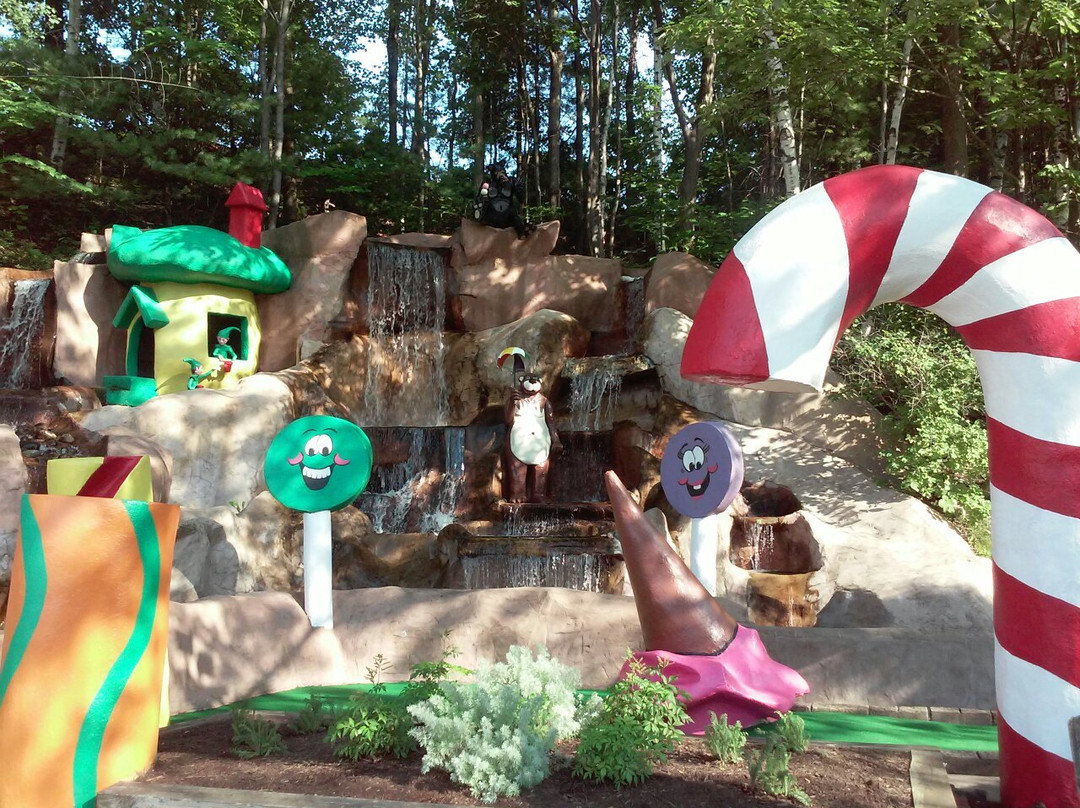 Gooney Golf-乔治湖必去景点