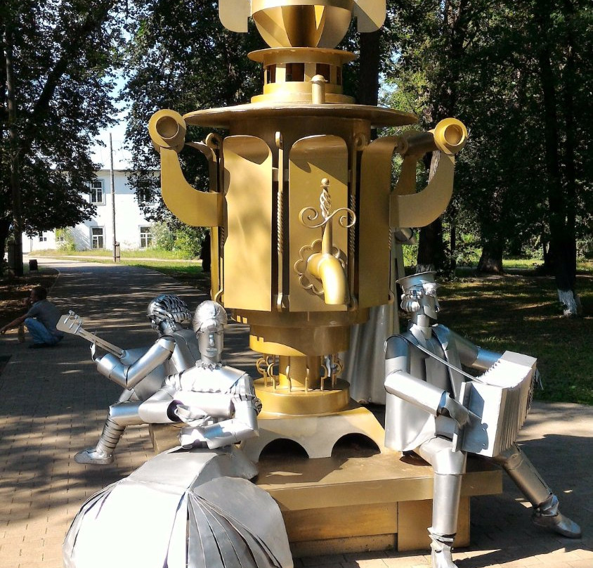 Monument Samovar-Suksun必去景点