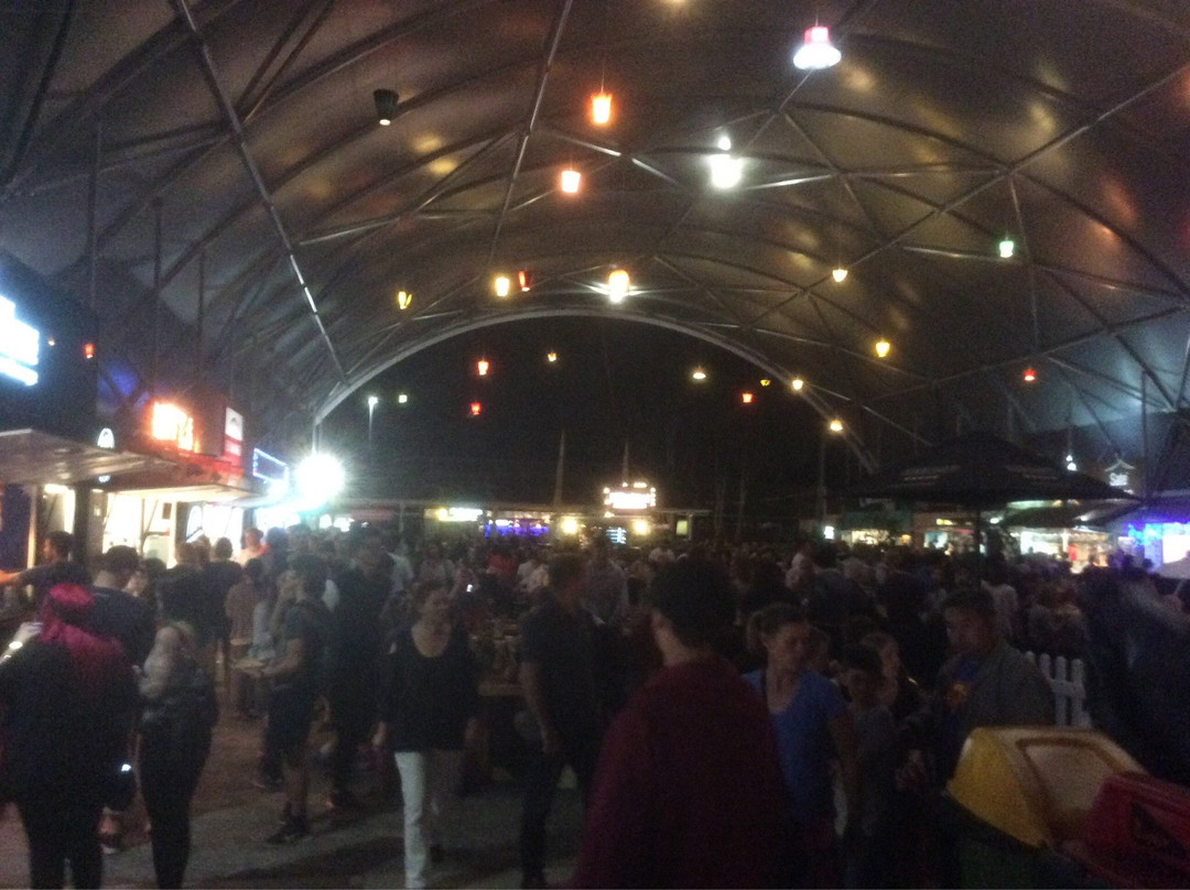 NightQuarter-Helensvale必去景点