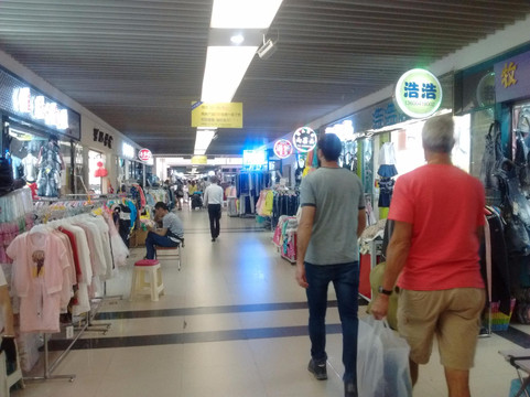 螺蛳湾国际商贸城景区-昆明市必去景点