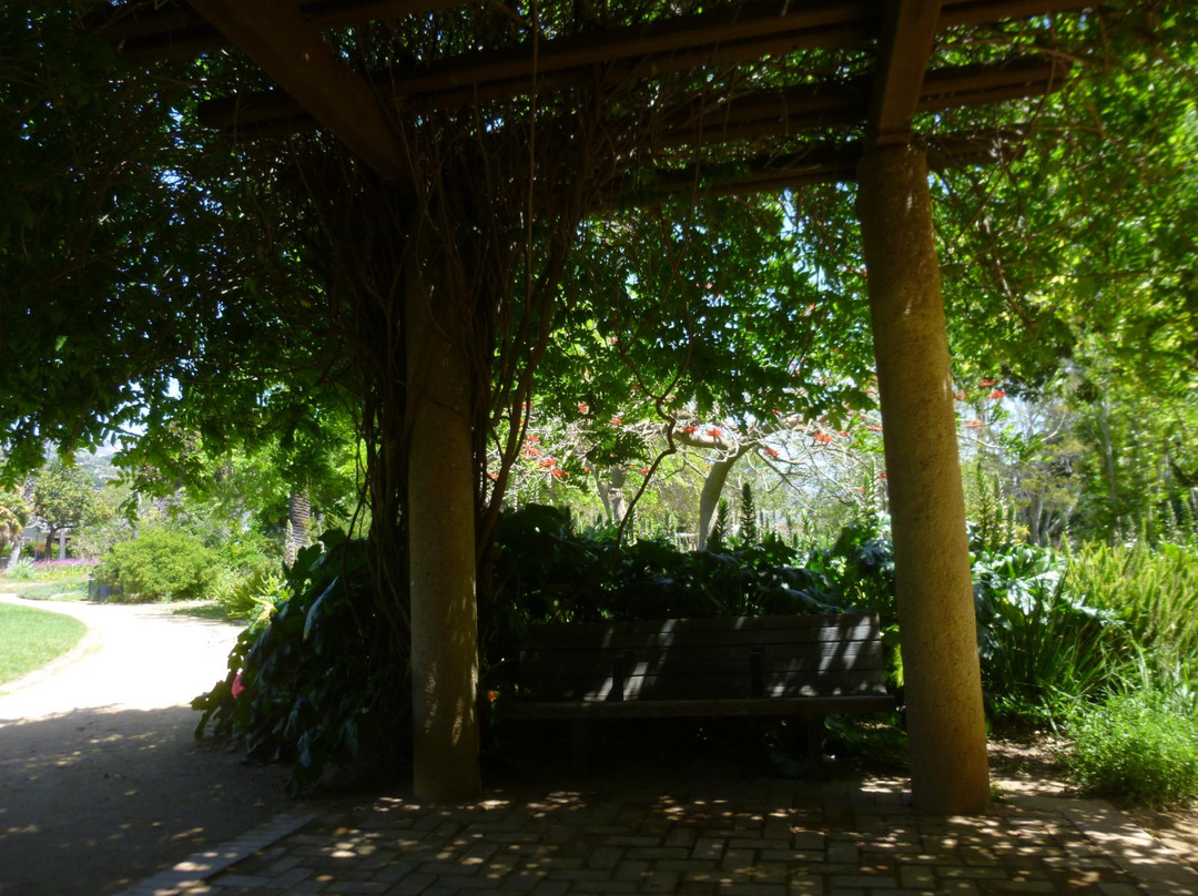 Alice Keck Park Memorial Gardens-圣巴巴拉必去景点