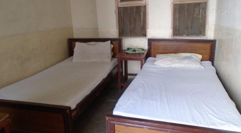 Shaheen Hotel