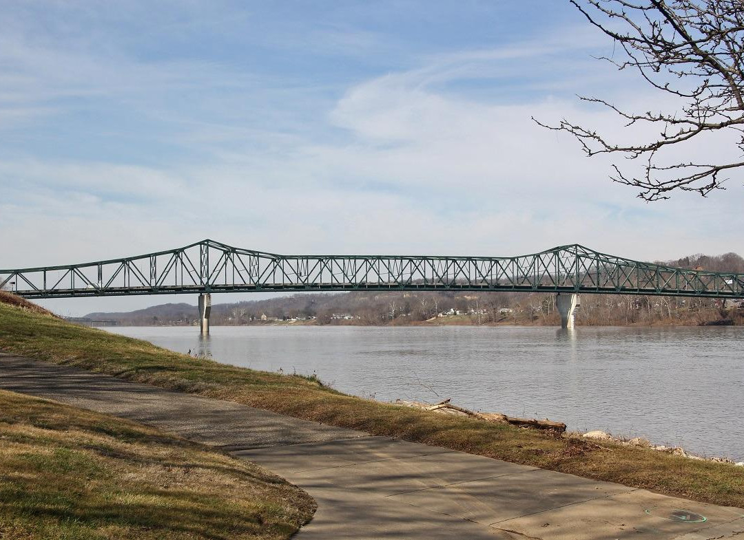 哈里斯河滨公园-亨廷顿必去景点