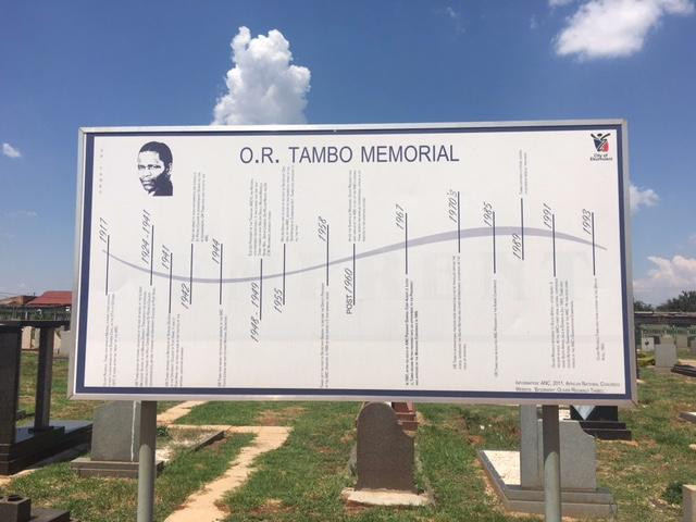Tamboville Cemetery景点图片