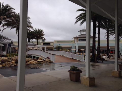 University Mall-坦帕必去景点