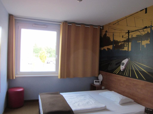 Dudweiler酒店住宿-B&B Hotel Saarbruecken Hbf