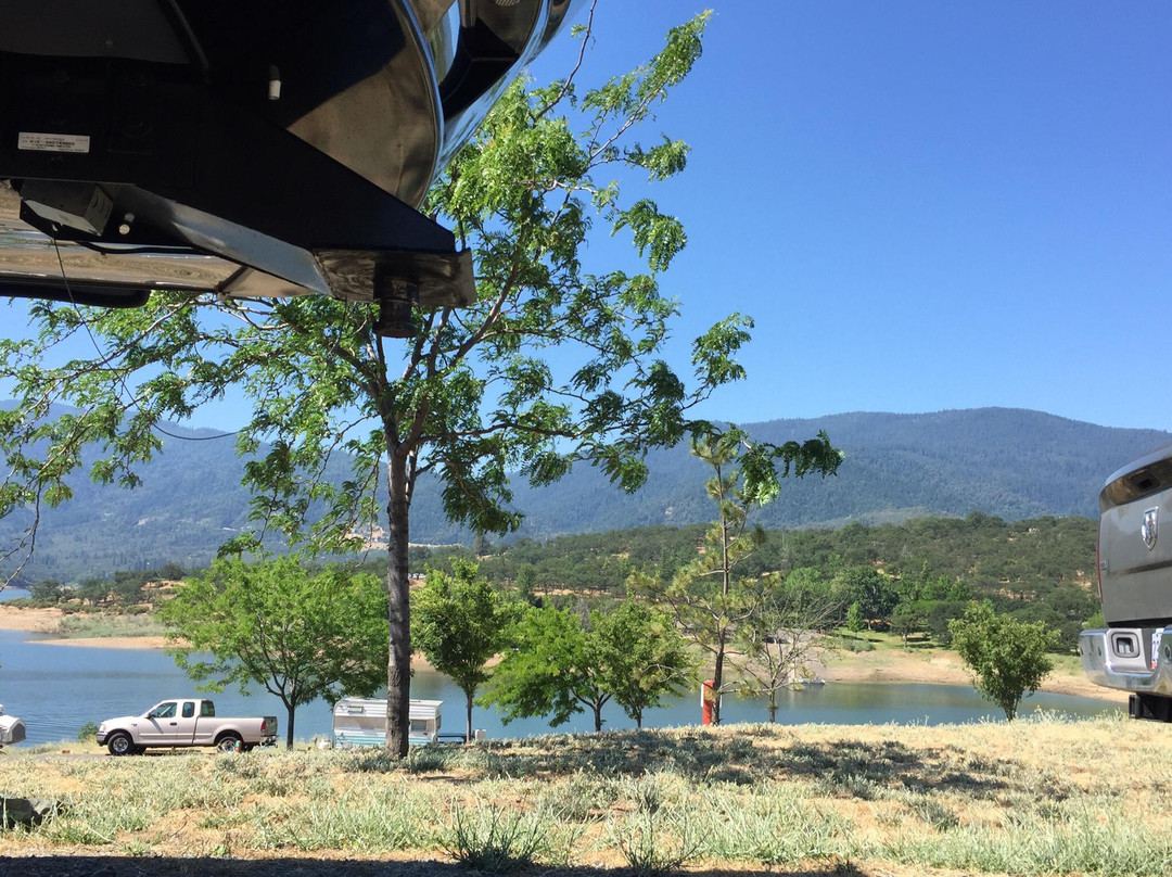 Emigrant Lake-阿什兰必去景点