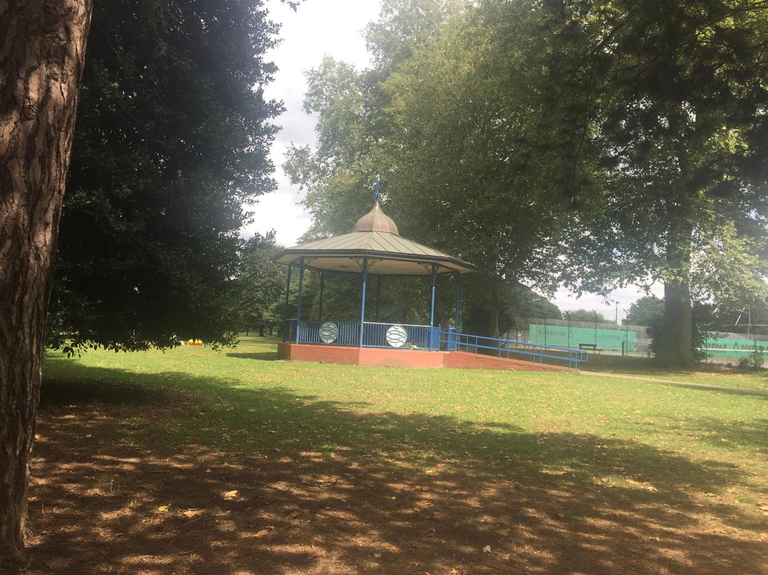 Canbury Gardens景点图片