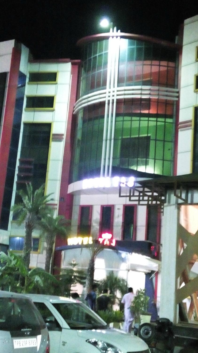 Hotel Taj Moga-客卧