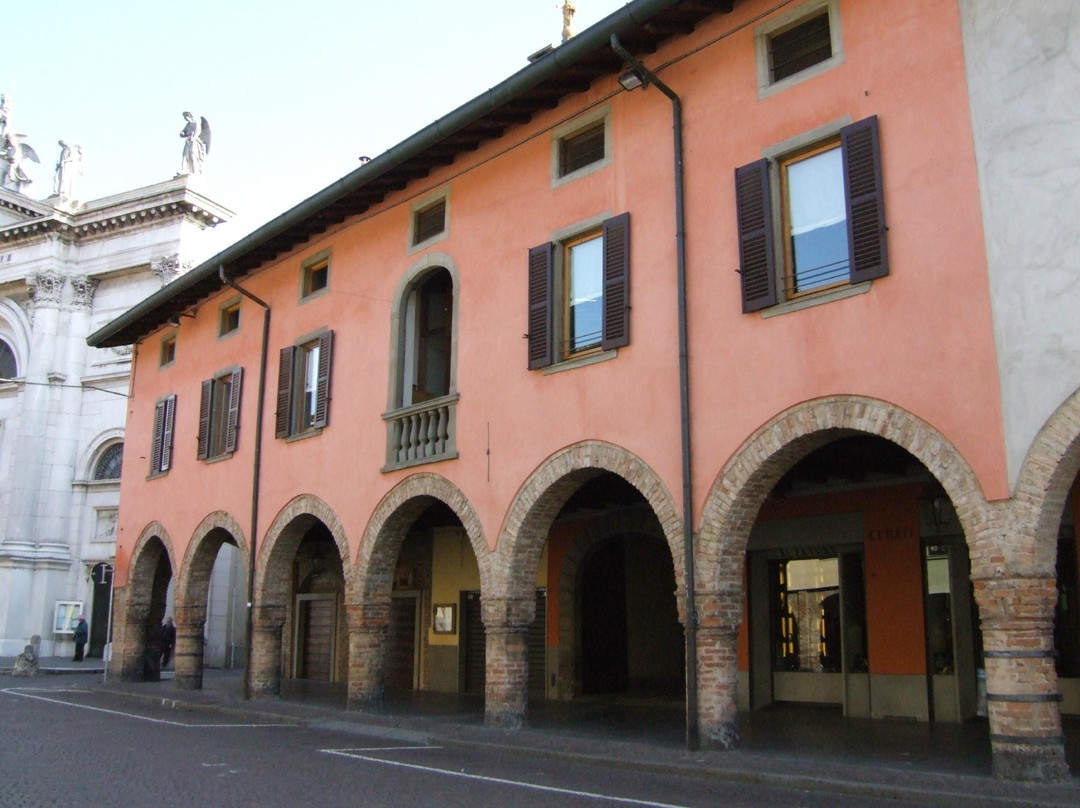 Portici Medievali-Martinengo必去景点