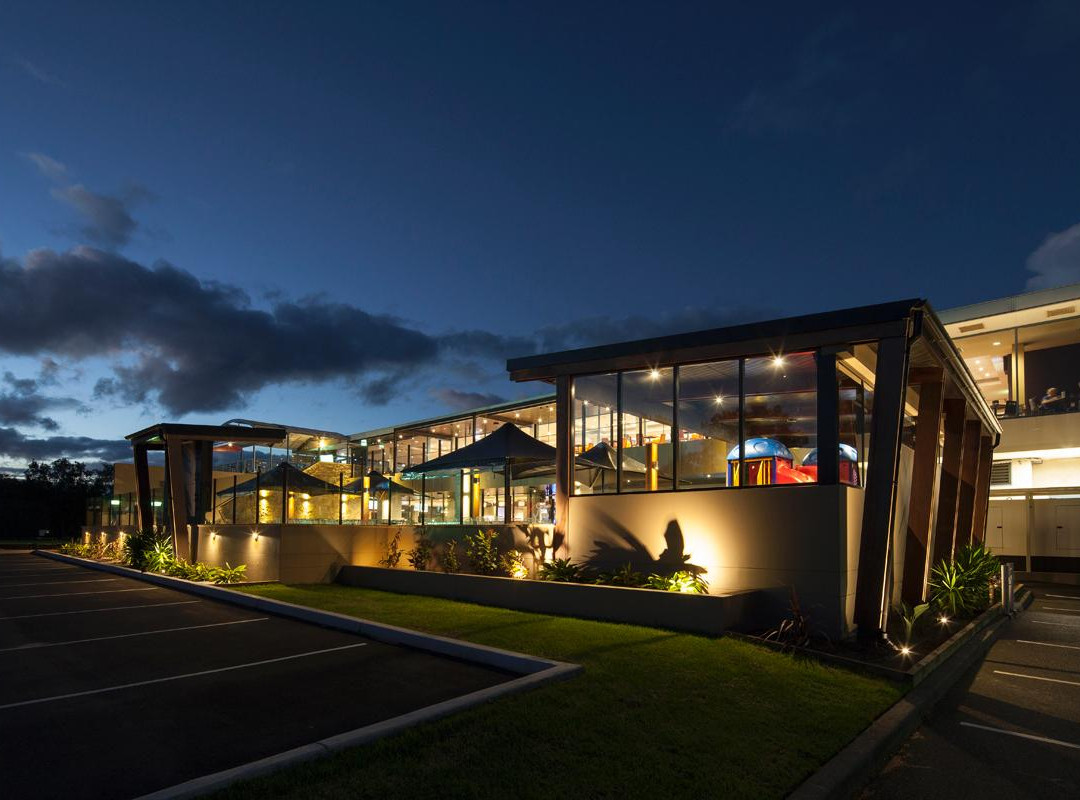 Wamberal餐馆和美食-Breakers Country Club
