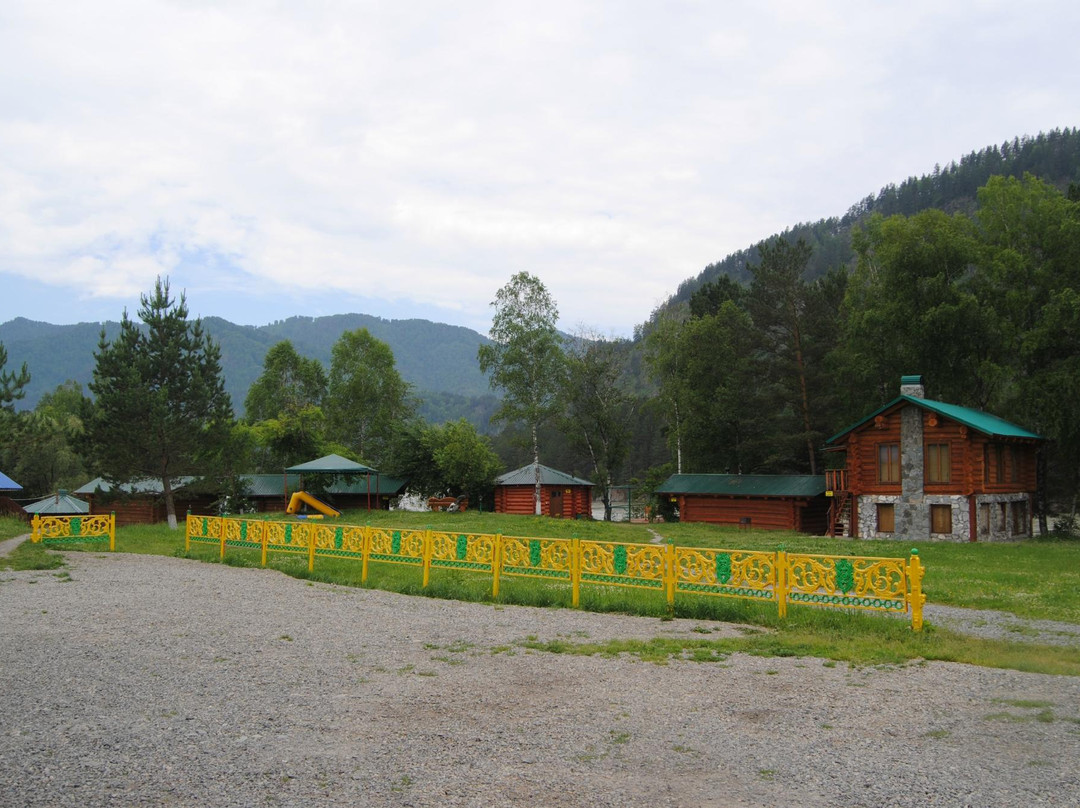 Tikhiy Bereg