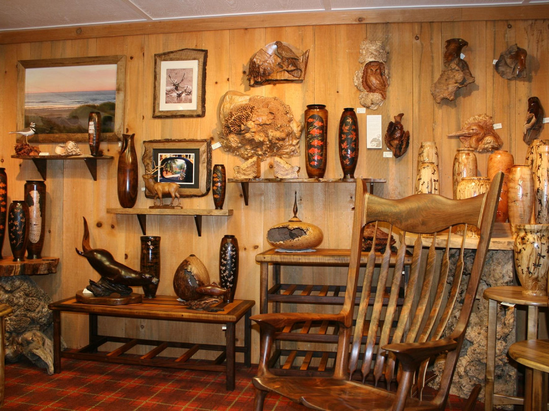 Myrtlewood Gallery景点图片