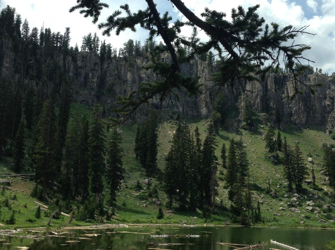 White Pine Lake-洛根必去景点