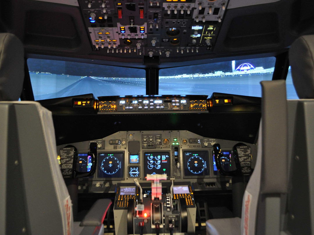 iTakeOFF - Flight Simulation Center景点图片